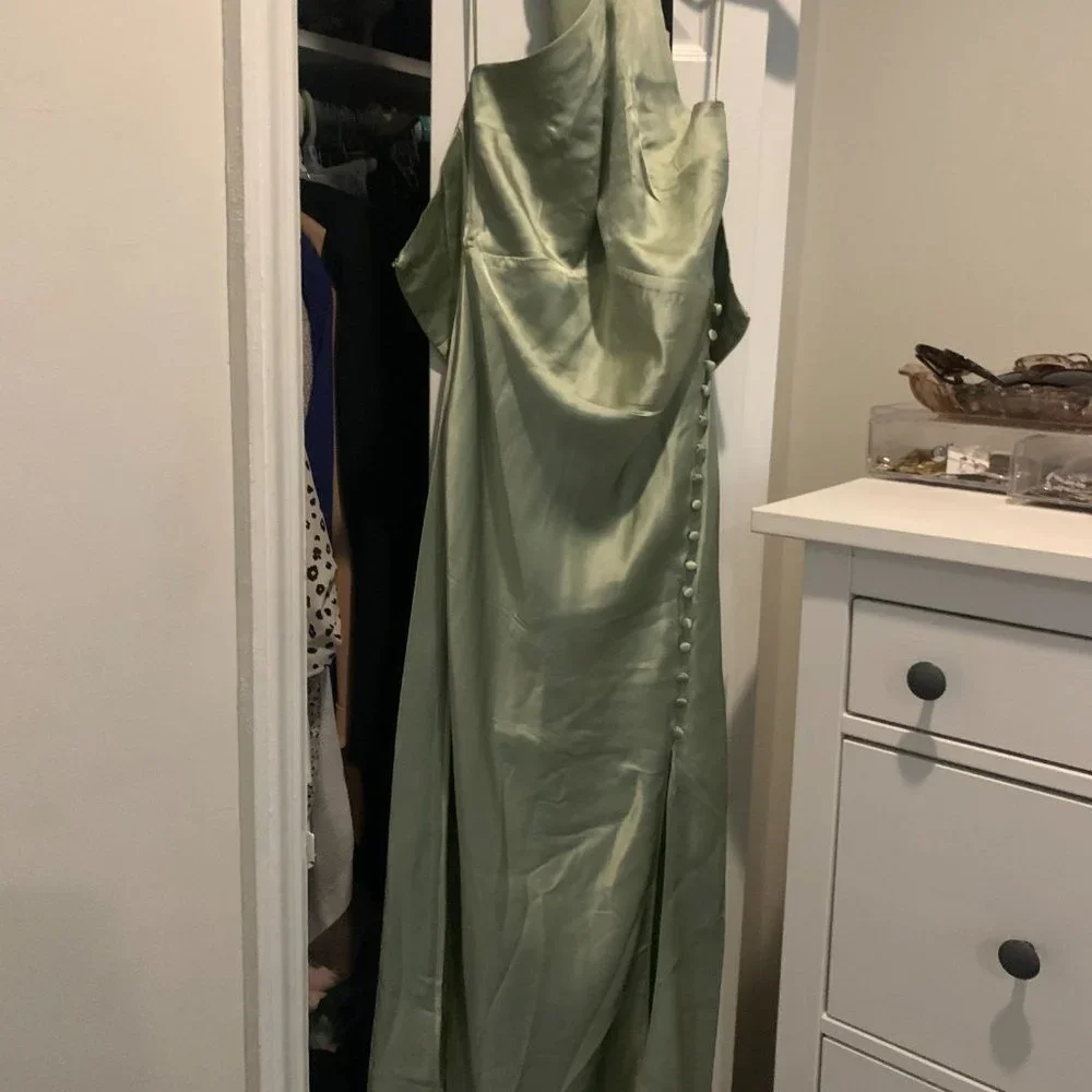 NICHOLAS Aline Pistachio Dress - Picture 3 of 3